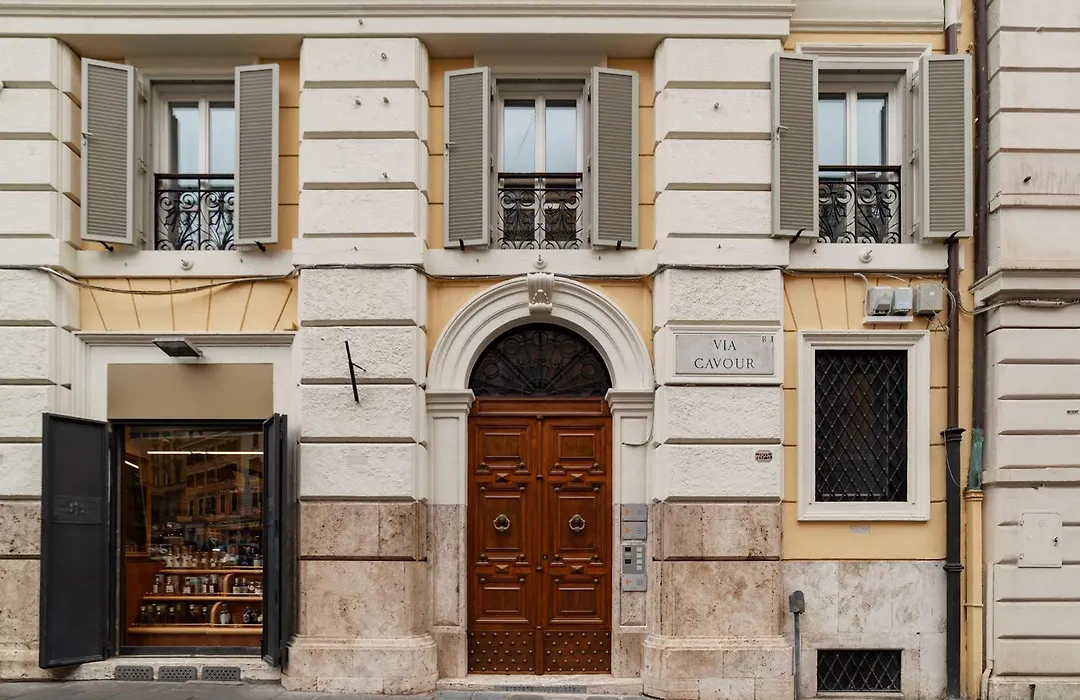 Joivy Cavour 238-1